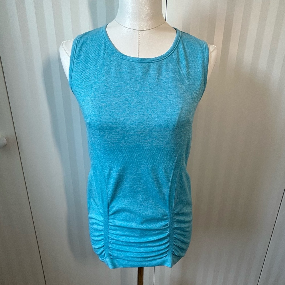 Athleta blue performance long tank Size L